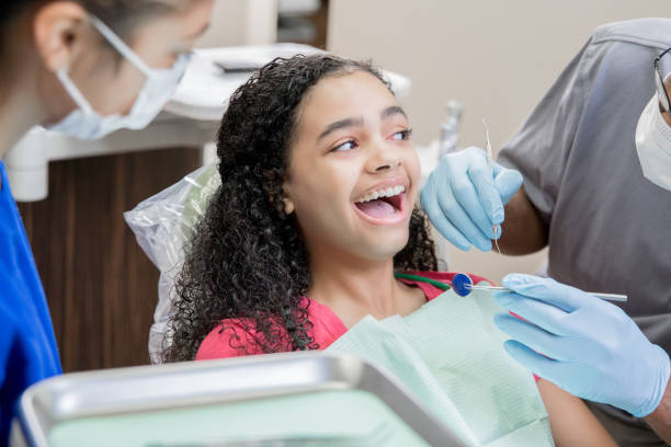 Best Cracked Tooth Emergency Dentist  in Chicopee, MA