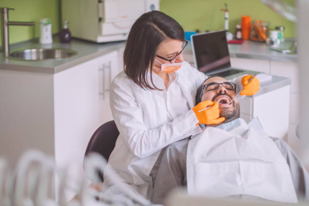 Best Emergency Tooth Extraction  in Chicopee, MA