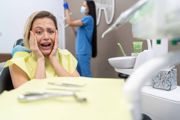 Best Dentist for Tooth Abscess  in Chicopee, MA